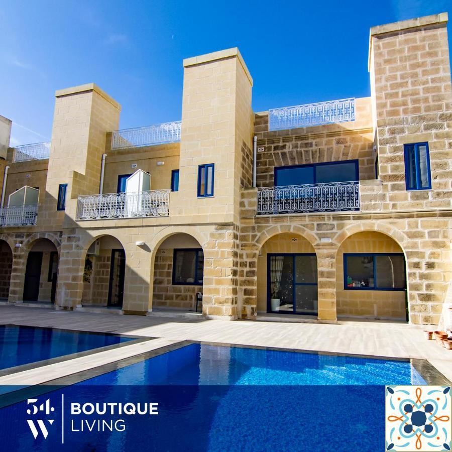 Fiftyfour West Boutique Living Bed and Breakfast Għarb Eksteriør billede