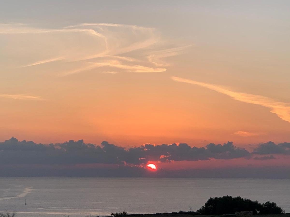 Fiftyfour West Boutique Living Bed and Breakfast Għarb Eksteriør billede
