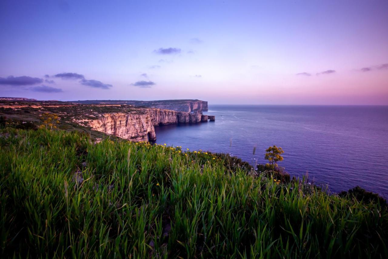 Fiftyfour West Boutique Living Bed and Breakfast Għarb Eksteriør billede