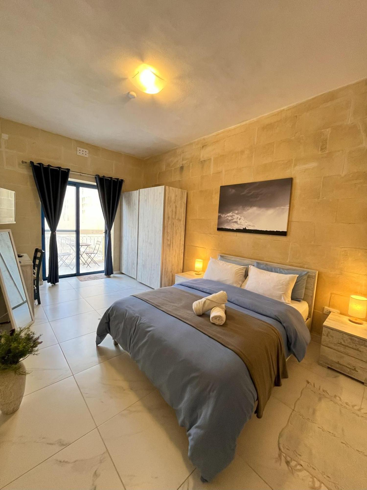 Fiftyfour West Boutique Living Bed and Breakfast Għarb Eksteriør billede